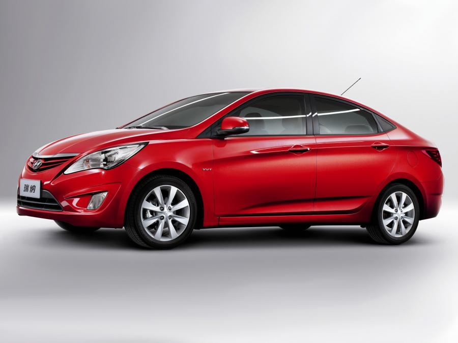  Hyundai Verna 2010 года  (CN) (фото 5 из 10)
